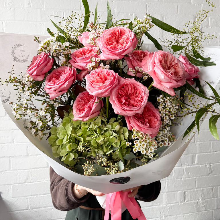 Think Pink Rubans Roses Pink Rose Bundle